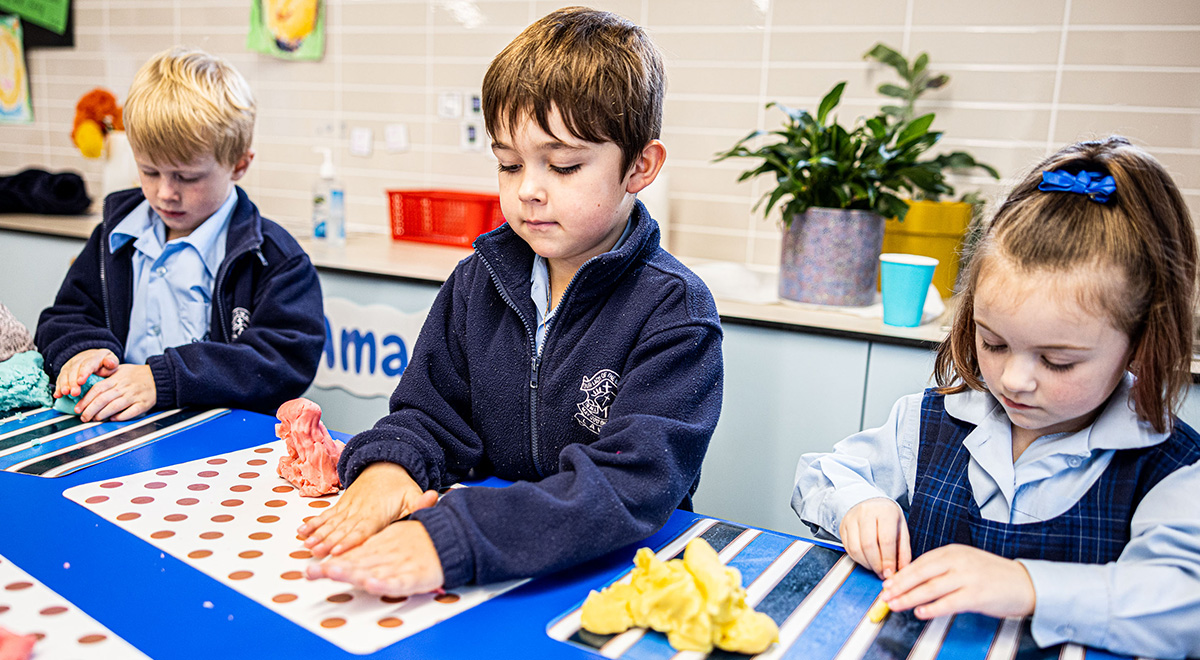 Helen Chaloner (OLN Administration Staff)