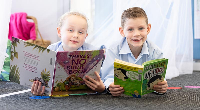 OLN Students reading in library