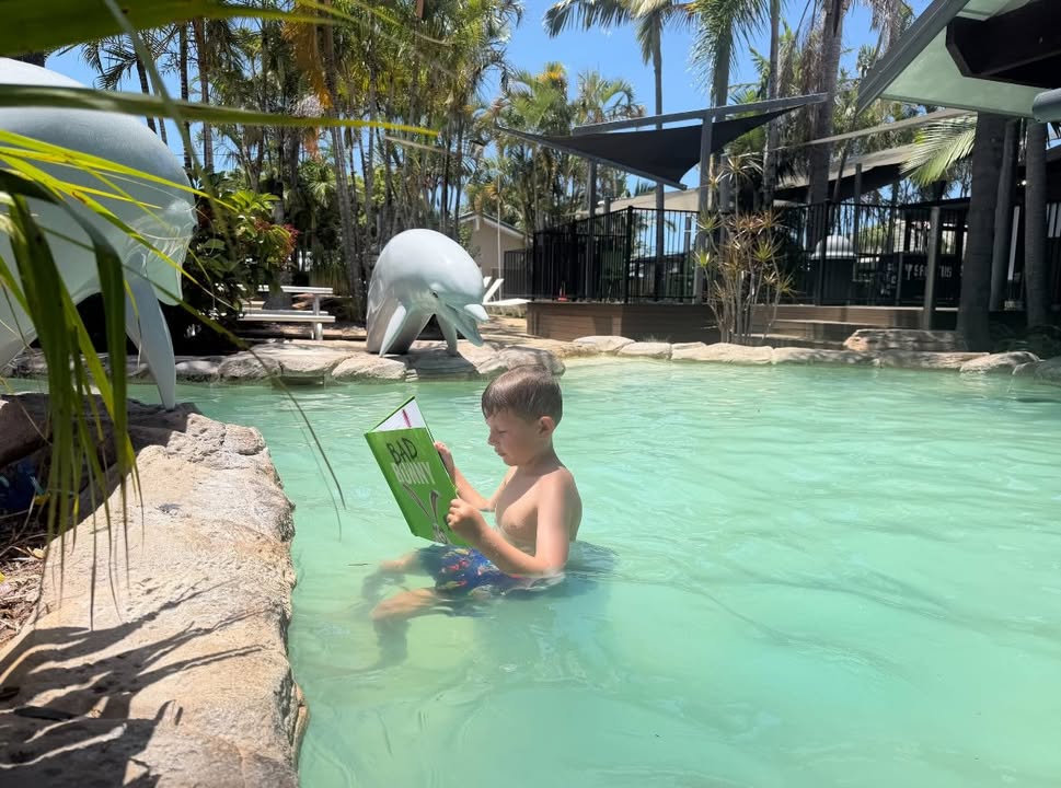 525045016300196_1507637811374240-1