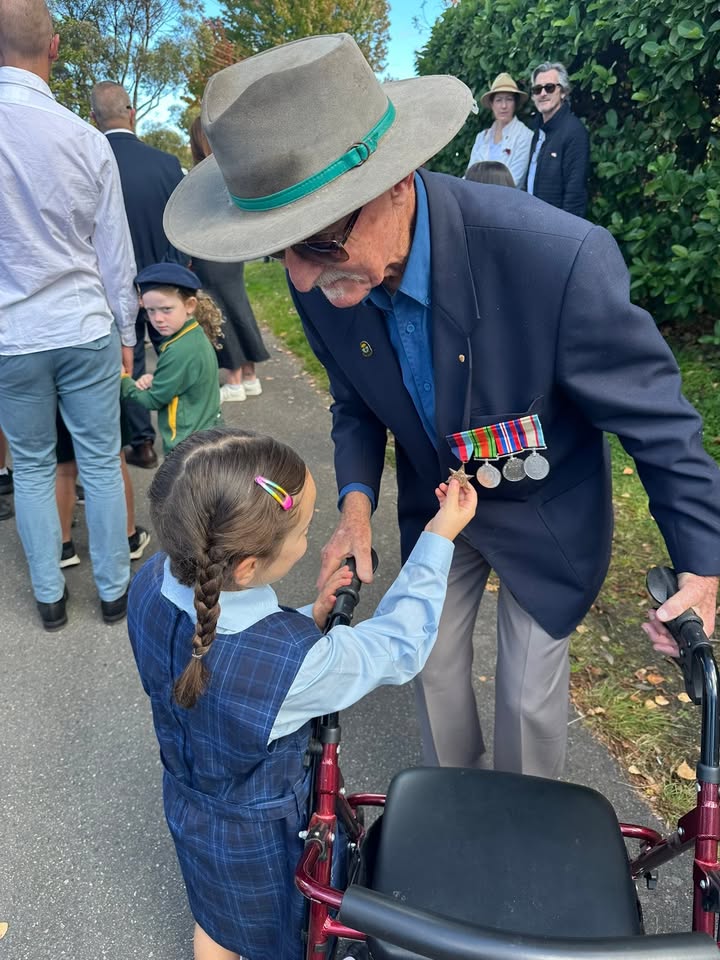 525045016300196_1608752897929397-1